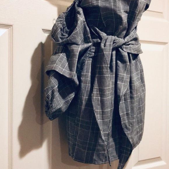 Fashion Nova Black and white Plaid Dress - Picture 4 of 7